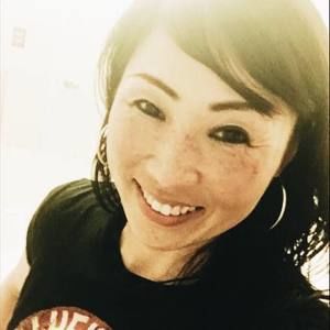 Meet your Posher, Hana